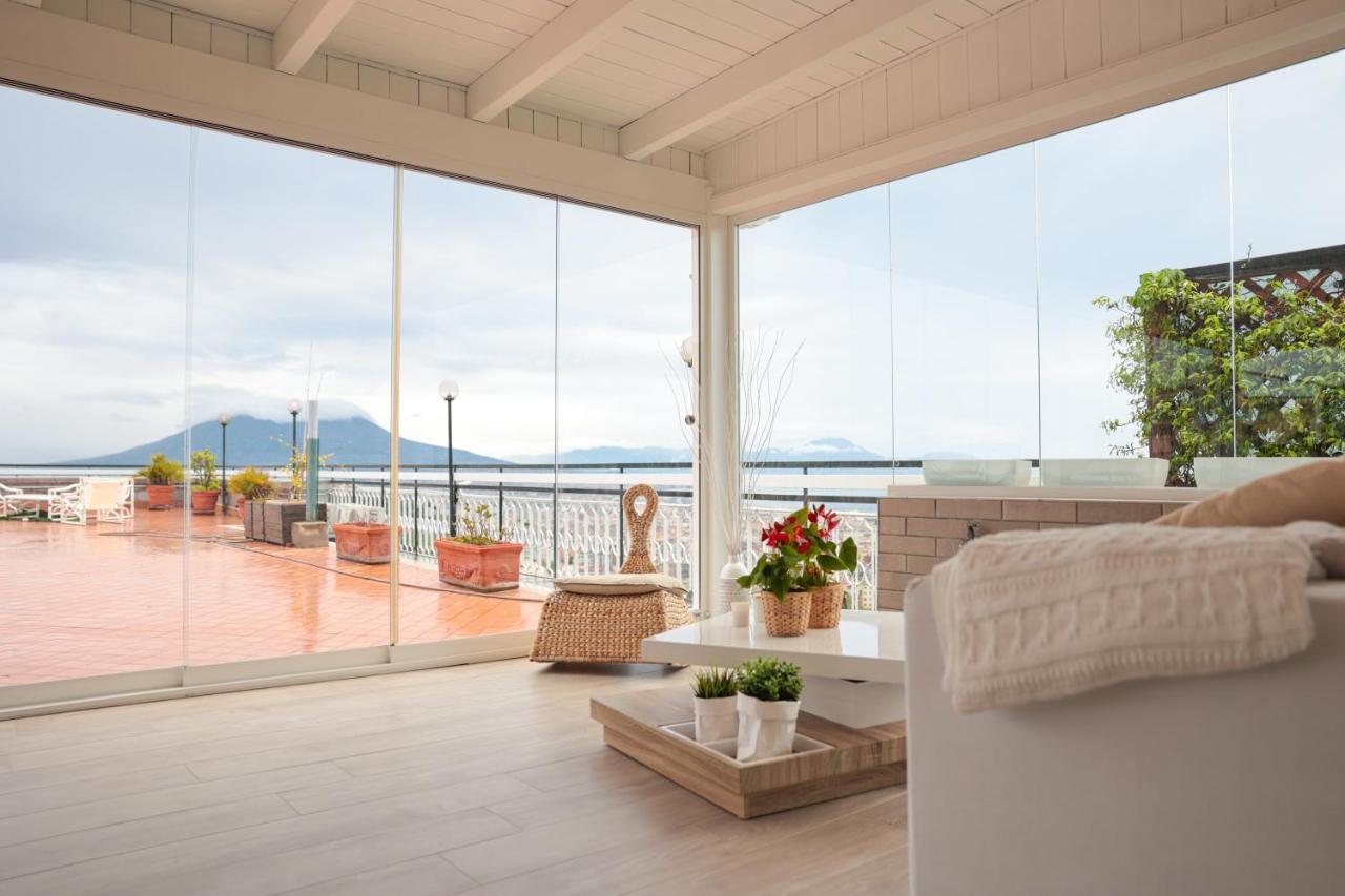 Terrazza Paradiso Luxury Rooftop Napoli Bagian luar foto